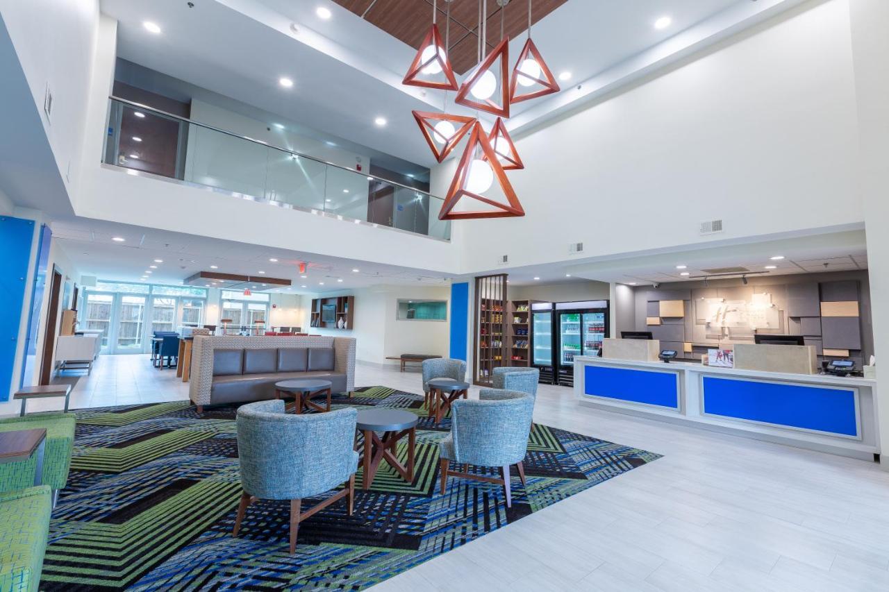 Holiday Inn Express & Suites Arlington North - Stadium Area By Ihg Extérieur photo