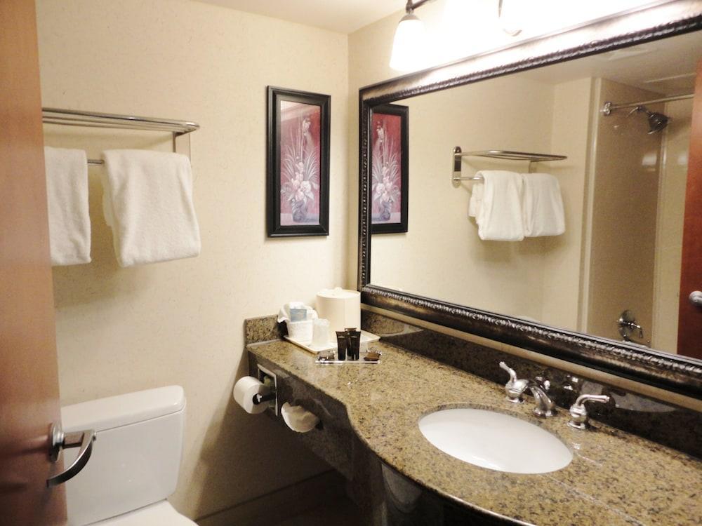 Holiday Inn Express & Suites Arlington North - Stadium Area By Ihg Extérieur photo